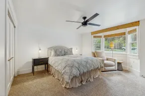 Lovely home with mountainview, fireplace, tennis, skiing, & washer/dryer - Image 5