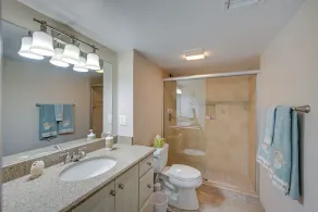 Oceanfront Bonita Beach Condo w/ Pool Access! - Image 4