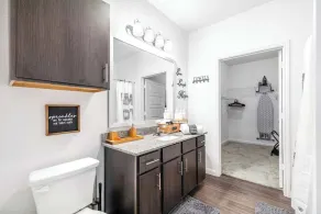 Zenful Affirmations | Luxe 2BR Pool Near UTSA Gym! - Image 3