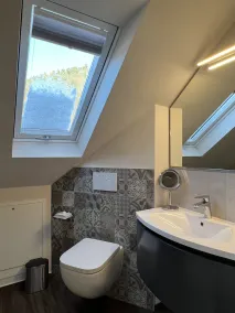 Fantastic loft with river view - Image 4