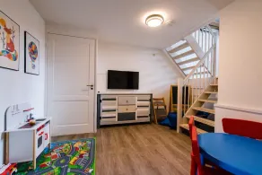 Bosch spacious and luxurious villa with sauna and swimming pool, near the beach. - Image 2