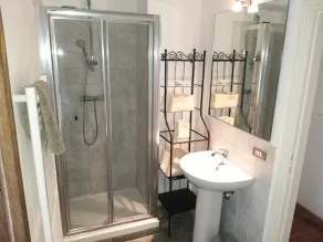 Herrliches Haus Meerblick auf den Hügeln von Camaiore LAST-MINUTE-RABATT 10 % - Image 2