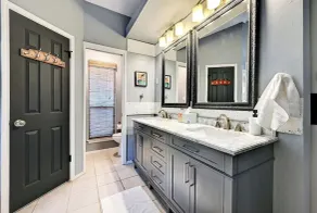 Modern 3BR Home in Vibrant Austin Pool - Image 3