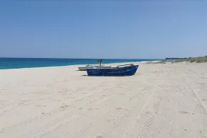 Casa Iorana A: A welcoming two-story townhouse located right on the beach, with Free WI-FI. - Image 5