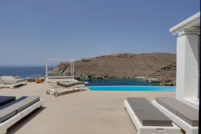 Studio \"Blueros - Black Stone Suite\" avec vue sur la mer, piscine partagée et Wi-Fi - Image 4