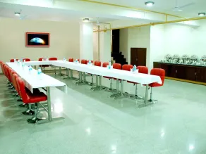 East Inn Hotel - Image 4