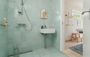 Superbe maison de 3 chambres à Svaneke - Image 4
