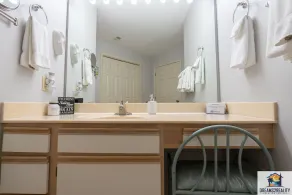 2BR Walk-In Condo at Pointe Royale - 2 Pools - FREE TICKETS INCLUDED - PR63-3 - Image 4