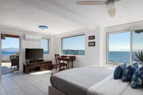 Daphne By Luxury Villas Skiathos - Image 4