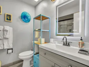 Poolside Luxury, Ground Level, 3 Bedroom Condo - Image 4