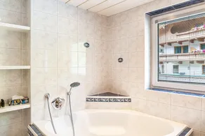 \"Haus Alpenheim Ferienwohnung 3\" mit Bergblick, Balkon & WLAN - Image 3