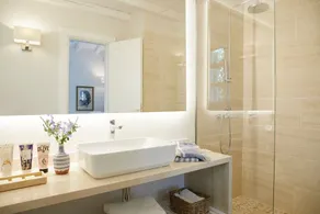 Avlaki Beach House - Quatre Chambres Villa, Couchages 8 - Image 2