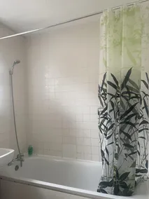 Wardown Place - Spacious 3 Bed House available for short term or long term Rental - Image 3