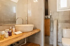 Apartment In A Hotel \"Ow Andros Luxury Suites 1\" with Mountain View, Private Terrace & Wi-Fi - Image 4