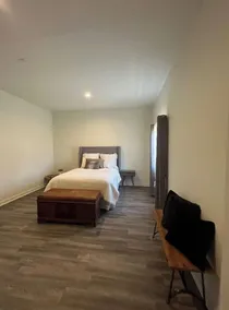 Country Retreat - Image 5