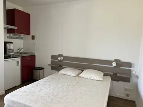 Studio à Cambo-les-Bains, Internet, Parking, Animaux admis - Image 5