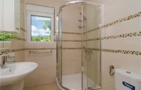 Cozy Home In Igalo With Wifi - Image 2