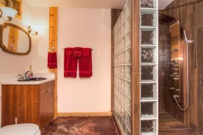 DiamondStone Lodge 5 BR Vacation Rental, great for small groups - Image 5