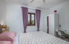 Gorgeous Home In Lakmartin - Image 5