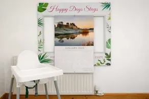 Discover Ty Hapus, a modern 3-bedroom townhouse perfect for 6 guests. Enjoy a private backyard . Located in a highly walkable neighborhood (score: 95) with vibrant culture, history, and excellent transit links to the Welsh coast, Cardiff and Swansea. - Image 4
