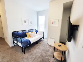 Stay Lincoln Park 4 | Craft District Condo - Image 5