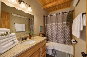 Piton — Secluded Bighorn Cabin, Buffalo WY - Image 3