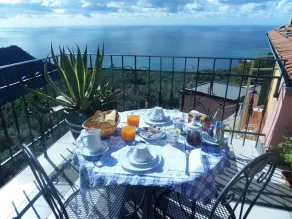 B&B Il Vigneto with a Sea View in the Cinque Terre National Park - Image 4