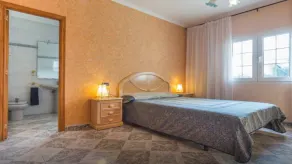 CULLERA CHALET-UNABHÄNGIGE WOHNUNG 150 m2. NUR 50 METER STRAND - Image 4