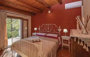 Awesome Home in Giarratana With Outdoor Swimming Pool, 4 Bedrooms and Wifi - Image 5