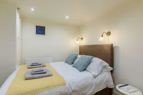 Luxury family friendly holiday cottage in the heart of the Cotswolds - Church Mews - Image 5