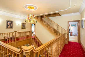 Holiday Home in Llangunnor With Pool, No Deposit - Image 2