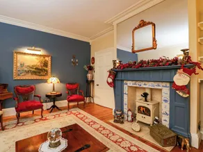 White House - Image 4
