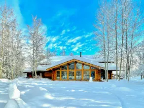 Luxury Home Rental in Wilson, Wildflower Lodge - Image 4