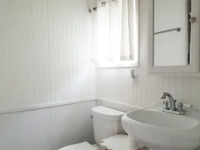 Cedar Grove Cottage is a lovely pet friendly place to relax and enjoy Ocracoke. - Image 3