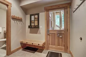 8757 Trappers Crossing 1 Bedroom Townhouse by RedAwning - Image 3