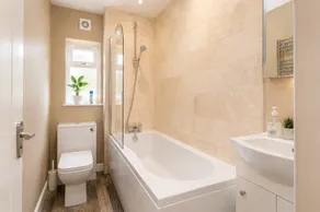 Stubbs House, Loddon, sleeps 20, 2 hot tubs - Image 3