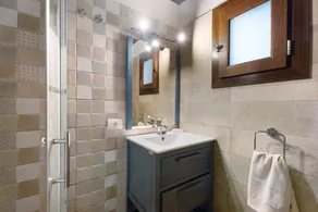 Appartement de vacances \"Cueva El Desvelo\" avec vue sur mer, 3 terrasses privées et Wi-Fi - Image 3