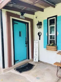Cozy, 1 bedroom Cottage with Mountain views! - Image 4