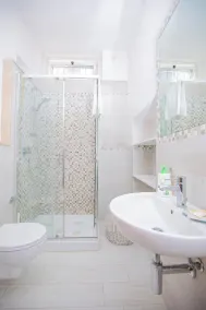 Seaside apartment in Bengodi - Image 3