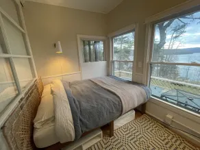 Sweet 1 Bedroom Bungalow - Otsego Lake - Image 5