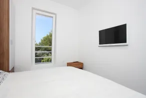 Two-Bedroom Lux Apartment Mili - Image 4
