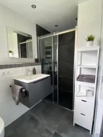Detached holiday home in a quiet location, right on the Grevelingenmeer - Image 3
