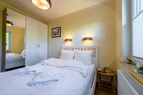 Apartament Podróżniczy z prywatną Sauną blisko Elementsa - 5D Apartments - Image 4
