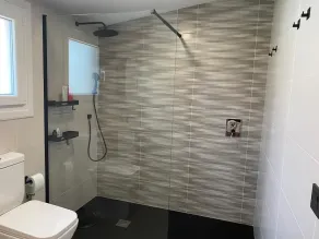 COZY GUEST HOUSE - Image 2