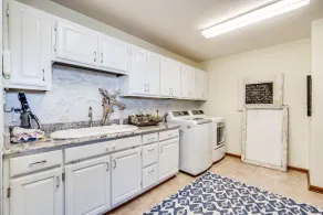 Spectacular views and location on Tim's Ford Lake! - Image 2