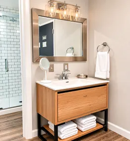 Beautifully Updated Two Queen Suite - Image 2