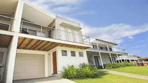 Surf Mist - zeitgemäßer Duplex am Meer - Image 5