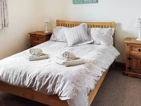 2 bedroom accommodation in Talsarnau, near Harlech - Image 3