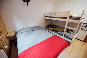 Situé sur la route des Collons 1800, l'immeuble Les Ecureuils est à 200m du télésiège Trabanta et to - Image 3
