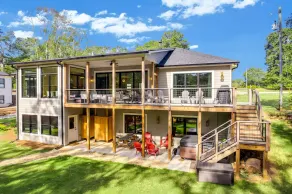 The Hales Lake House w/ Hot Tub! - Image 3